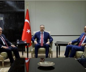 Türkiyənin xarici işlər və müdafiə rəhbərliyi Dəməşqə səfər edib