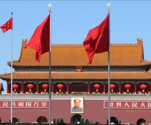 China imposes tariffs on EU dairy products