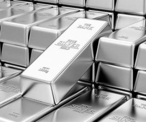 Gümüşün qiyməti tarixi maksimumunu yeniləyib