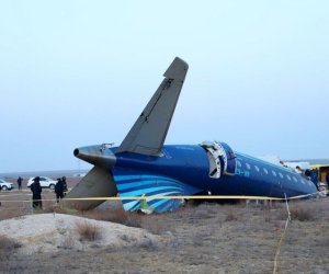 Премьер-министры Азербайджана и Казахстана выразили соболезнования в годовщину крушения самолёта AZAL