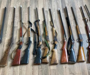 Azərbaycanda bir gündə 3 avtomat, 1 pulemyot və 182 patron müsadirə edilib