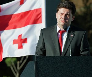 Обвинение экс-министру обороны Грузии