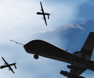 Ukrayna Moskvaya pilotsuz uçuş aparatları ilə hücum edib