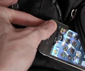 Задержан пассажир, укравший телефон водителя в автобусе