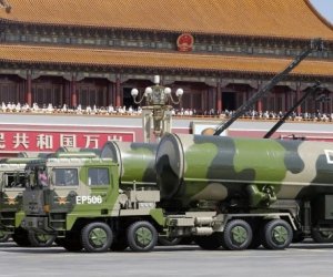 Китай модернизирует производство ядерных боеголовок