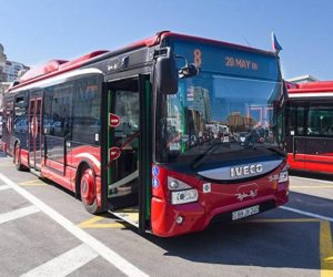 Bakı avtobuslarında NFC, Apple Pay və Google Pay ilə ödəniş tam aktivləşdirildi