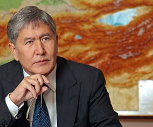 Sabiq prezidentdövlət mükafatlarından məhrum edilib