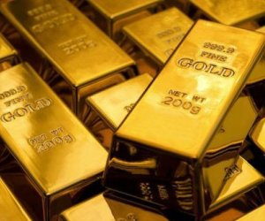 Qızılın qiyməti aşağı düşüb