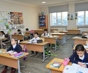 Qarabağda 4 minə yaxın şagird təhsil alır