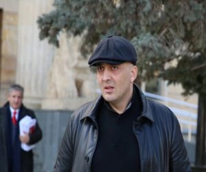 
Бывший генпрокурор Грузии заочно арестован