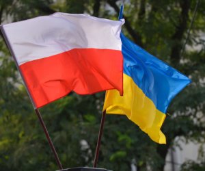 Поляки предлагают Украине сдать территории
