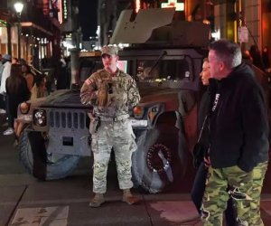 Трамп выводит войска из трех городов