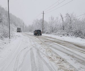 Şamaxıda köməksiz vəziyyətdə qalan 5 nəfər xilas edilib