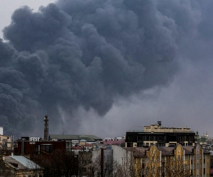 Rusiya Xarkova zərbələr endirib, ölənlər və xəsarət alanlar var