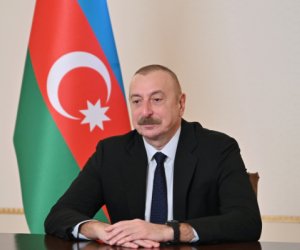Ильхам Алиев поздравляет православных Азербайджана