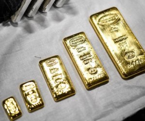 Qızıl və gümüş bahalaşıb