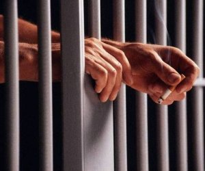 Oğul atasını öskürdüyünə görə öldürüb