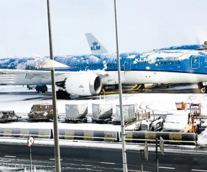 Amsterdam hava limanında 700-dən çox uçuş ləğv edilib