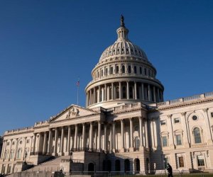 Сенат США запретил Трампу использовать военных в Венесуэле без одобрения Конгресса