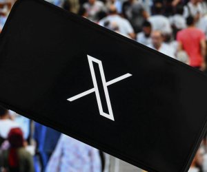 Britaniya X şəbəkəsini bağlamağı nəzərdən keçirir