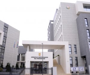 Azərbaycan beynəlxalq axtarışda olan şəxsi Özbəkistana təhvil verib