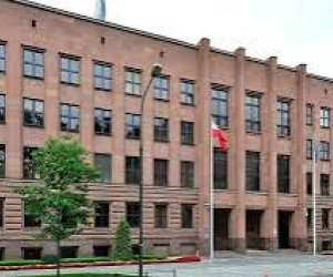 МИД Польши вызвал посла Венгрии