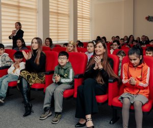 Arzu və Alena Əliyevalar Sığınacaq və Sosial Reabilitasiya Müəssisəsini ziyarət ediblər