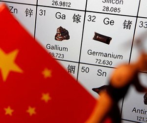 Китай завязал с поставками в Японию