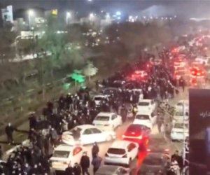 В Тегеране задержали более 100 протестующих