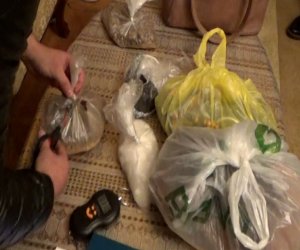 Bakıda iki narkokuryer saxlanılıb