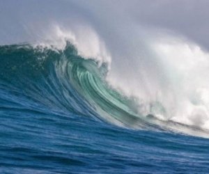 Sabah dənizdə dalğanın hündürlüyü 6.5 metrə çatacaq - Xəbərdarlıq