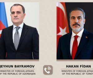 Главы МИД Азербайджана и Турции обсудили вопросы региональной безопасности