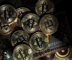 
&ldquo;Bitcoin&rdquo;in qiyməti qalxıb