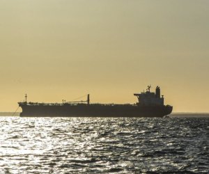 Казахстан призвал Европу и США обезопасить перевозки нефти