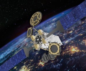 Франция может обеспечить Иран спутниковым интернетом