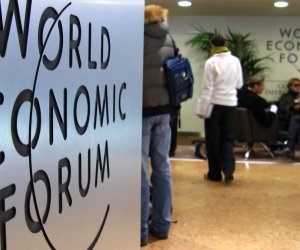 Закрытые двери Давоса: Россию снова не зовут