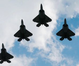 США перебрасывают к Ирану целую армию