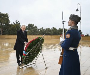 Президент Ильхам Алиев почтил память шехидов 20 Января