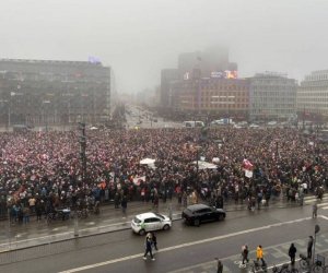 Тысячи жителей Гренландии протестуют против планов Трампа