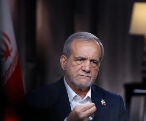 Пезешкиан пригрозил: посягательство на Хаменеи приравнено к войне