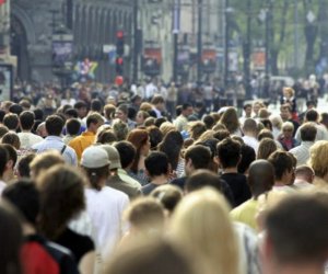 Azərbaycan əhalisinin sayı artıb