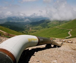 Экспорт нефти по БТД в 2025 году снизился на 7,8% &mdash; Госкомстат