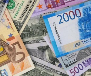 Avro və rubl bahalaşıb - Məzənnə