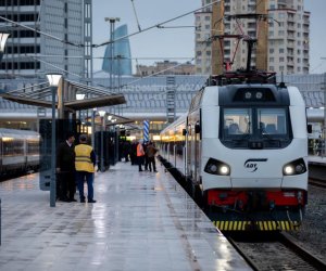 Bakı-Sumqayıt-Bakı ekspres qatarları Bakıxanov və Sabunçuda da dayanacaqlar