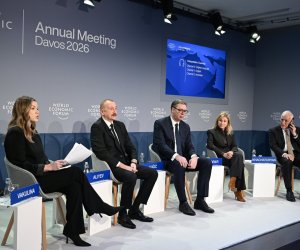 Алиев обсудил с главой Vitol нефтяную стратегию и поставки газа