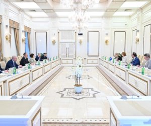 Sahibə Qafarova NATO Baş katibinin müavini ilə görüşdü