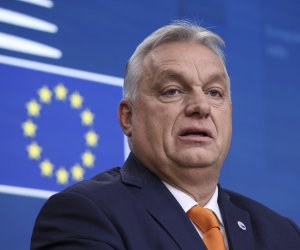 Орбан назвал "финансовой бомбой" план ЕС по восстановлению Украины