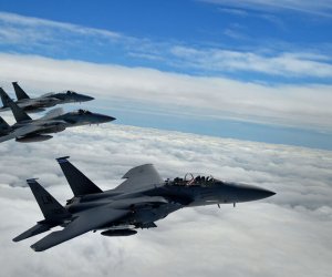 ABŞ Yaxın Şərqdə təlimə başlayır