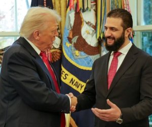 Перед визитом к Путину аш-Шараа поговорил с Трампом