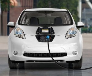 "Volkswagen" 45 minə yaxın elektrikli avtomobilini geri çağırır